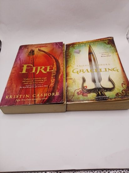 Craceling - Fire 2 kitap companion to fire-bitterblue - Kristin Cashore kitap kapağı