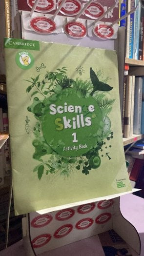 Science Skills 1 Activity Book- Kodu açılmamış - Cambridge University Press kitap kapağı
