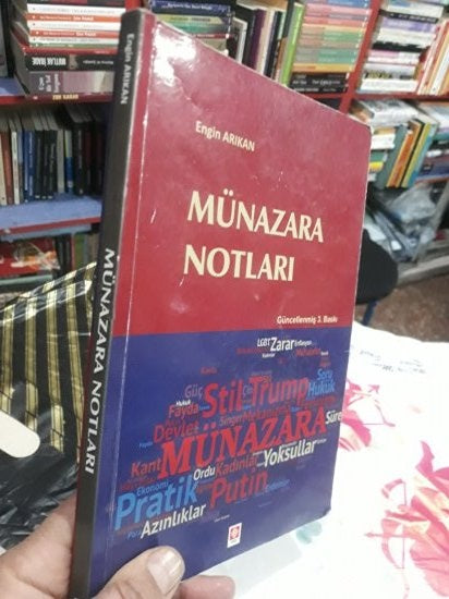 Münazara Notları - Engin Arıkan kitap kapağı