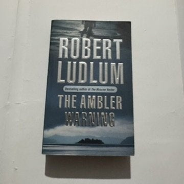 The Ambler Warnıng - Robert Ludlum - ROBERT LUDLUM kitap kapağı