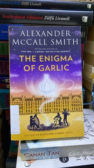 The Enigma of Garlic - Alexander McCall Smith kitap kapağı