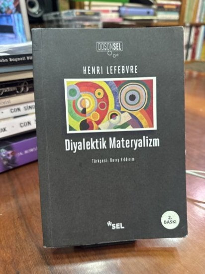 Diyalektik Materyalizm - Henri Lefebvre kitap kapağı