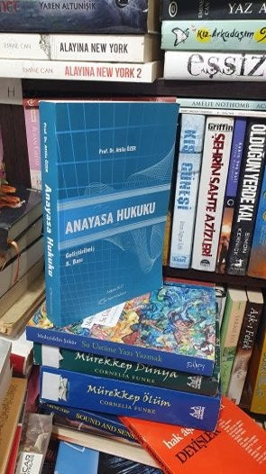 Anayasa Hukuku Genel İlkeler (Geliştirilmiş 3.Bası) - ATTİLA ÖZER kitap kapağı