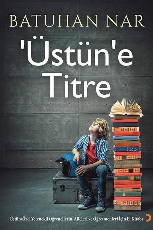 Üstün'e Titre | Cinius (İnce Kapak)