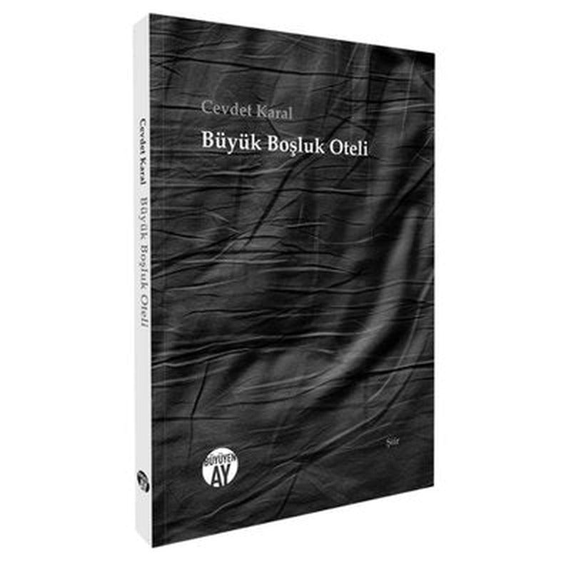 Büyük Boşluk Oteli | Büyüyenay Yayınları (İnce Kapak)