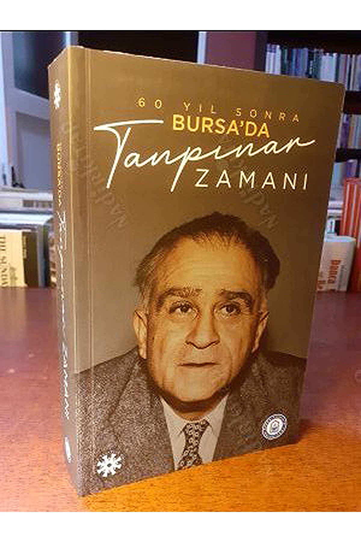 60 Yıl Sonra Bursa'Da Tanpınar Zamanı kitap kapağı