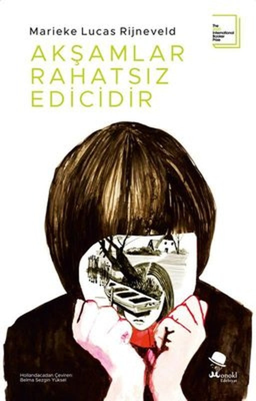 Akşamlar Rahatsız Edicidir | Monokl