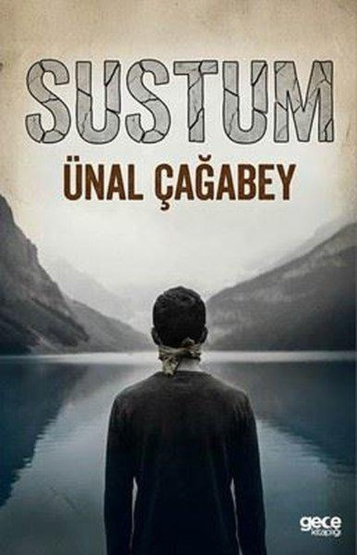 Sustum | Gece Kitaplığı (İnce Kapak)
