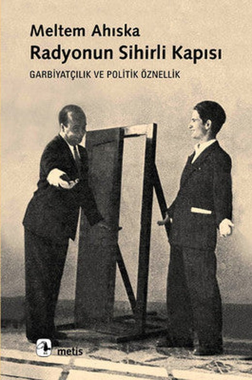Radyonun Sihirli Kapısı | Metis Yayınları