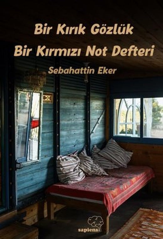 Bir Kırık Gözlük Bir Kırmızı Not Defteri | Sapiens