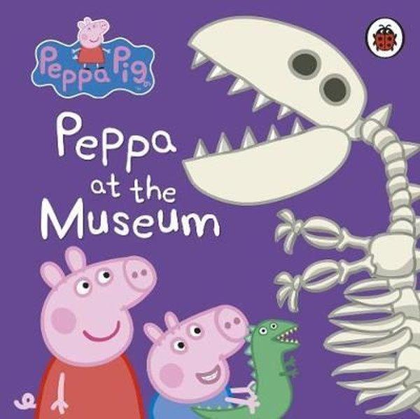 Peppa Pig: Peppa at the Museum | Ladybird Books (Ciltli)  - Resim 1