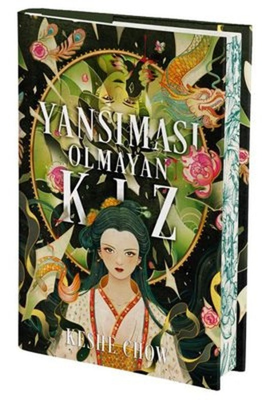 Yansıması Olmayan Kız | Artemis Yayınları (Ciltli)