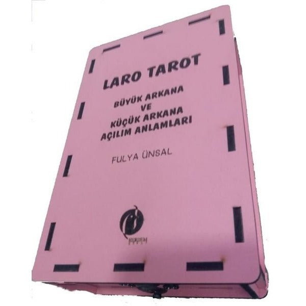Laro Tarot Büyük Arkana ve Küçük Arkana Açılım Anlamları - 78 Adet Kart - Ağaç Kutu Kapak | Herdem Kitap (İnce Kapak)