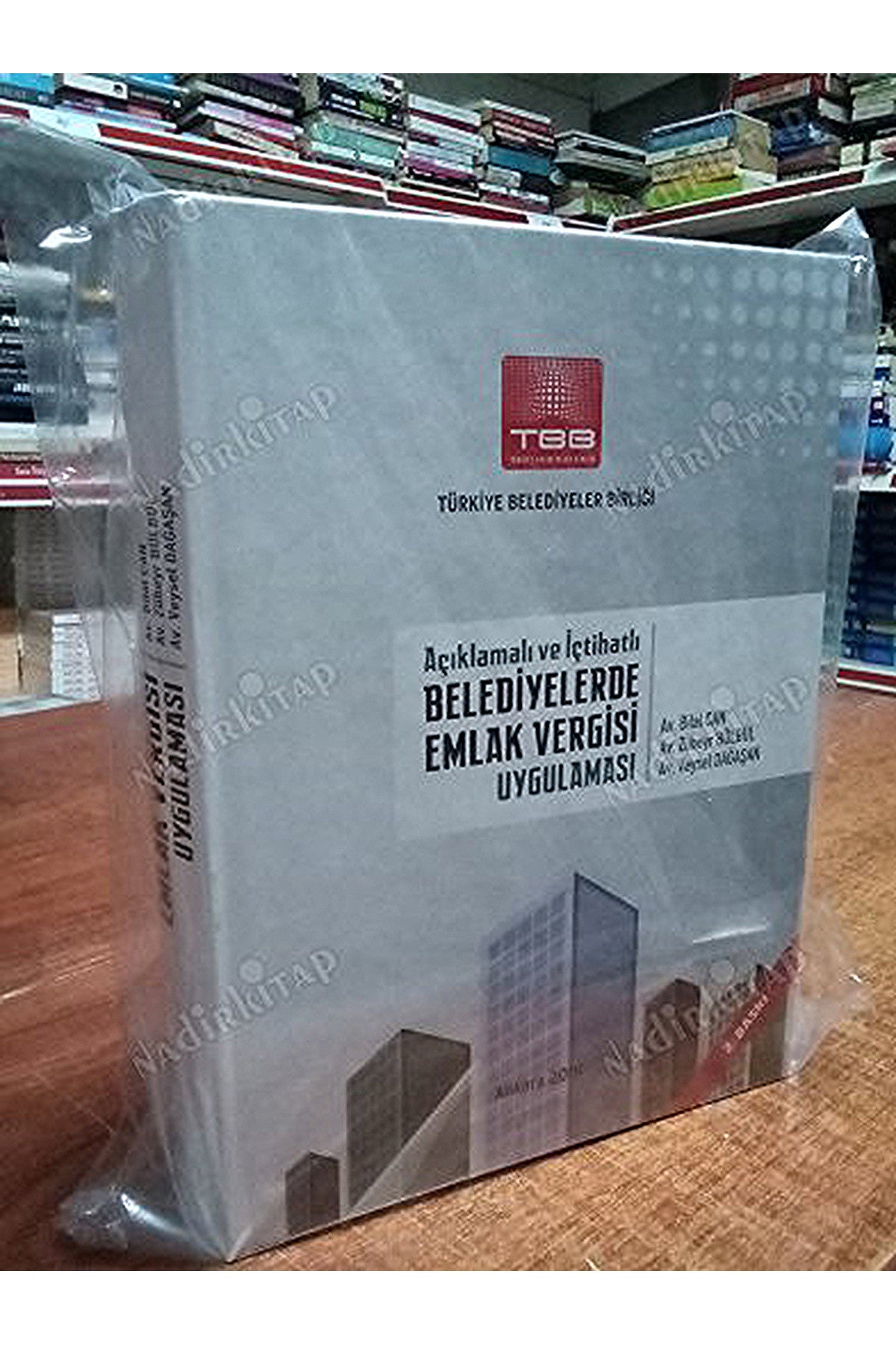 Açıklamalı Ve İçtihatli Belediyelerde Emlak Vergisi Uygulaması-Av.Bilal Can kitap kapağı