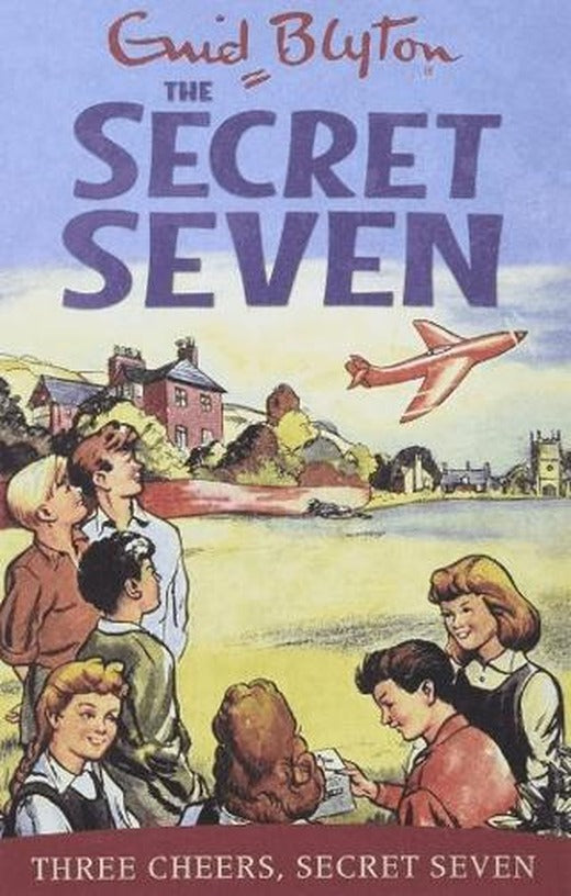 Secret Seven: Three Cheers Secret Seven: Book 8 | Hodder Books (Ciltsiz)