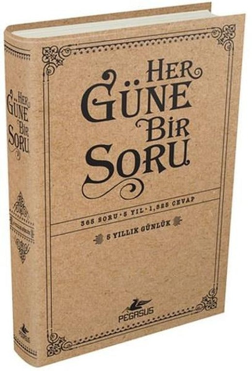 Her Güne Bir Soru | Pegasus (İnce Kapak)