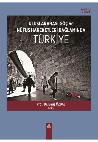 Uluslararası Göç ve Nüfus Hareketleri Bağlamında Türkiye - Barış Özdal kitap kapağı