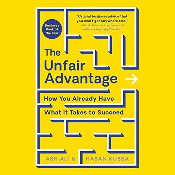 Unfair Advantage - Kolektif kitap kapağı