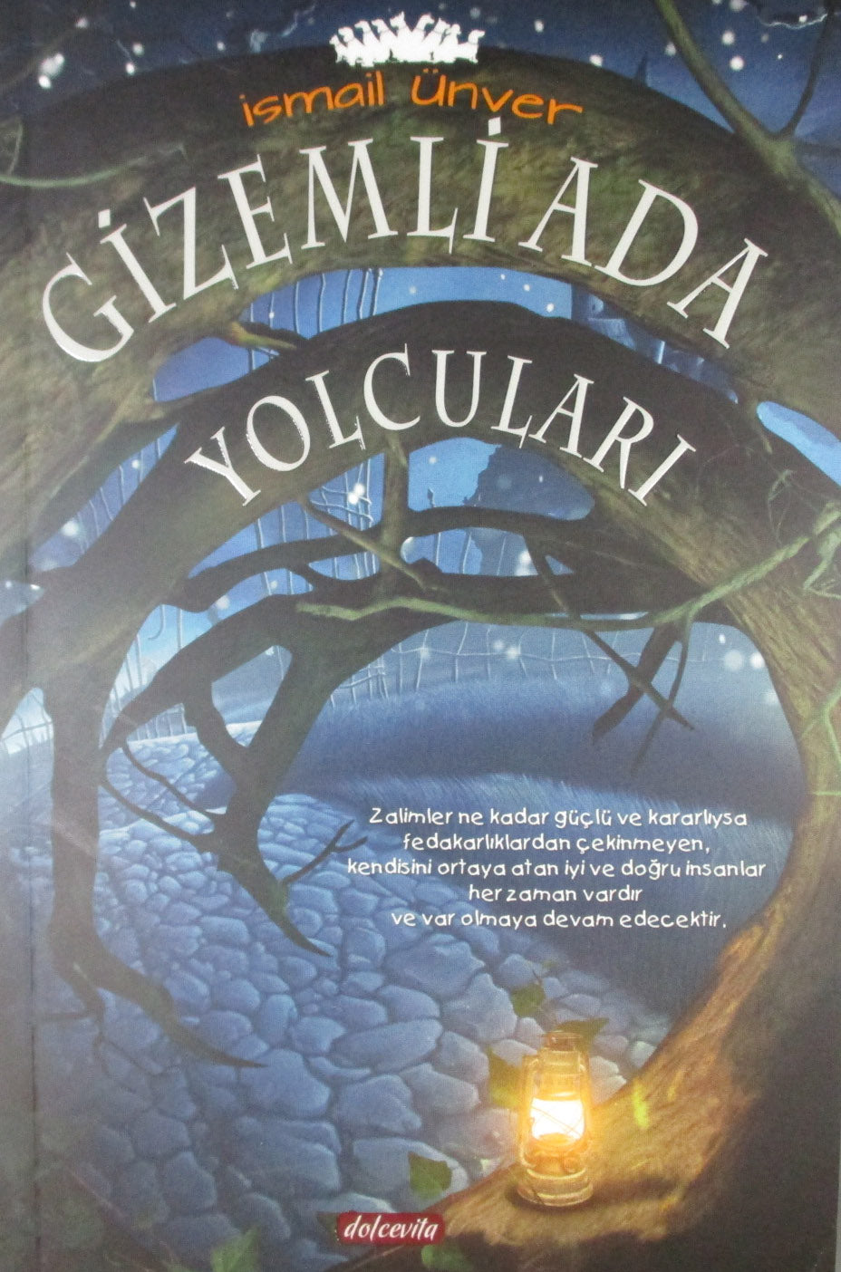 Gizemli Ada Yolcuları - İsmail Ünver kitap kapağı